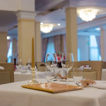 Отель Metropole