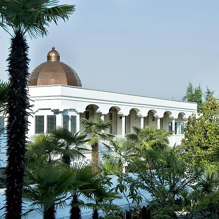 Metropole 4*