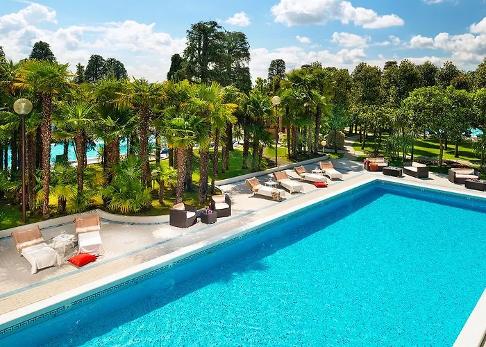 Metropole 4* أبانو تيرمي